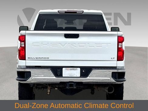 Used 2024 Chevrolet Silverado 2500 LT AWD/4WD image 16