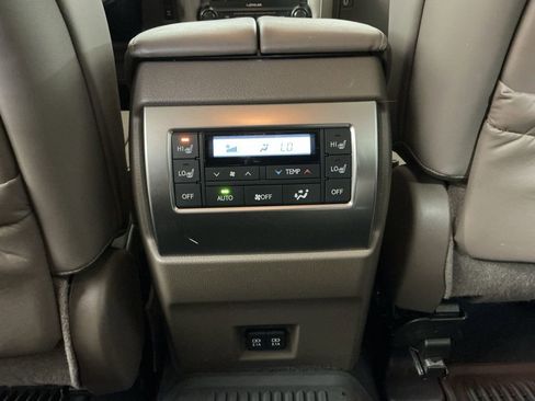 Used 2022 Lexus GX 460 Premium image 28