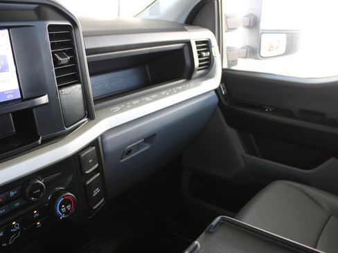 Used 2026 Ford F250 XL w/ XL Chrome Package AWD/4WD image 33