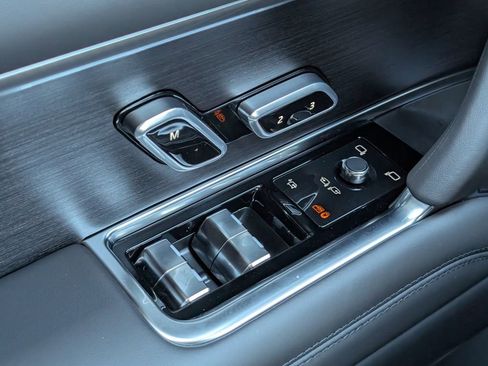 New 2026 Land Rover Range Rover SE AWD/4WD image 29