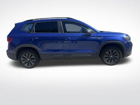 Used 2023 Volkswagen Taos S FWD image 4