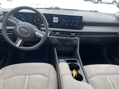 Used 2024 Hyundai Sonata SEL image 3