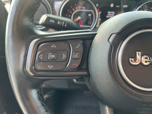 Used 2022 Jeep Gladiator Sport AWD/4WD image 30