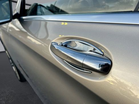 Used 2019 Mercedes-Benz GLC 300 4MATIC image 27