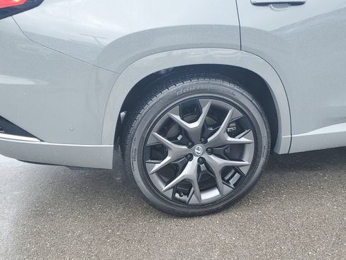 Used 2026 Lexus TX 500h AWD w/ Technology Package image 5