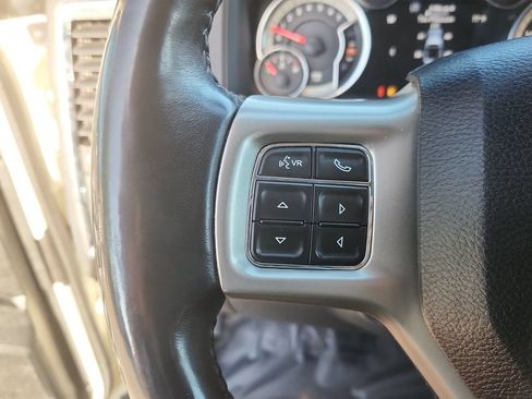 Used 2017 RAM 1500 Laramie w/ Convenience Group AWD/4WD image 21
