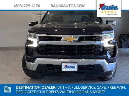 Used 2023 Chevrolet Silverado 1500 LT AWD/4WD image 3