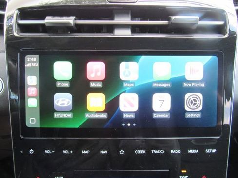 Used 2024 Hyundai Tucson Limited image 12