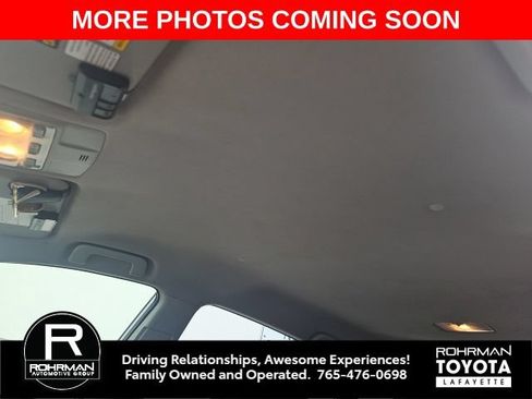 Used 2015 Toyota RAV4 LE AWD/4WD image 10