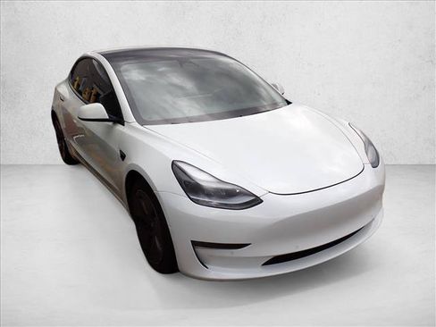 Used 2021 Tesla Model 3 Long Range AWD/4WD image 4