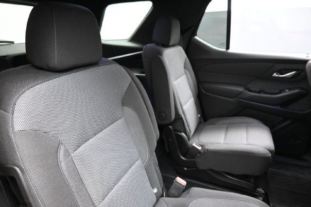 Used 2024 Chevrolet Traverse LT FWD image 29