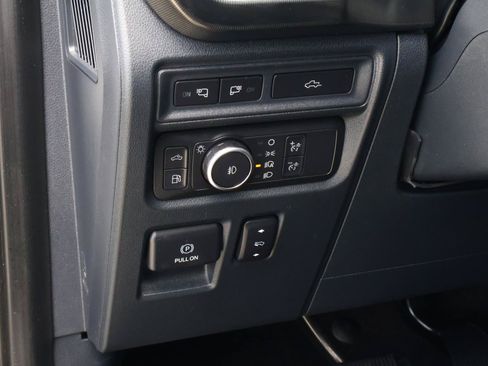 Used 2021 Ford F150 Platinum w/ Equipment Group 701A High AWD/4WD image 26