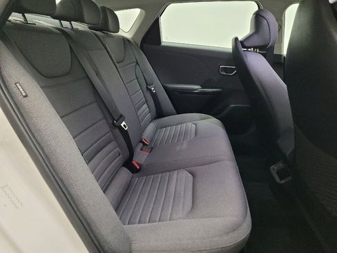 Used 2025 Kia K4 EX FWD image 19