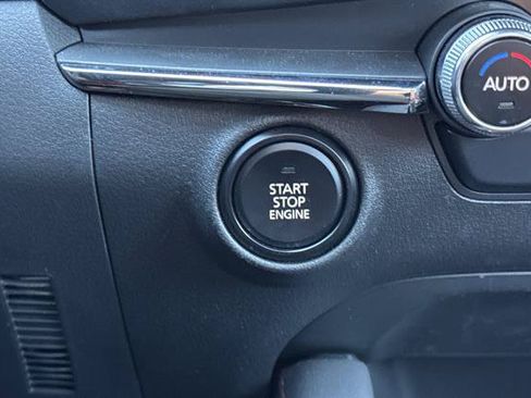 Used 2024 MAZDA MAZDA3 s AWD/4WD image 22