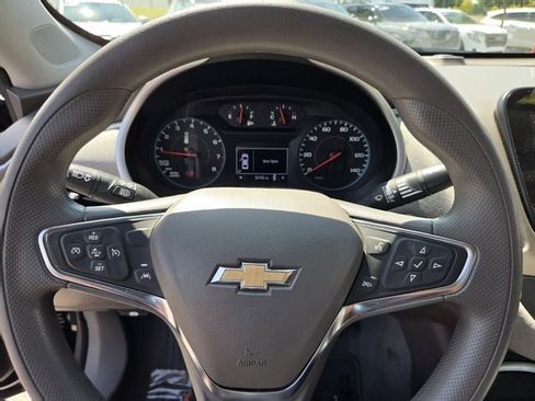Used 2024 Chevrolet Malibu LT FWD image 28