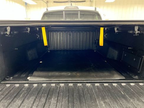 Used 2020 Toyota Tacoma SR5 image 23