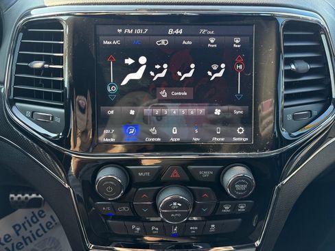 Used 2019 Jeep Grand Cherokee SRT AWD/4WD image 29
