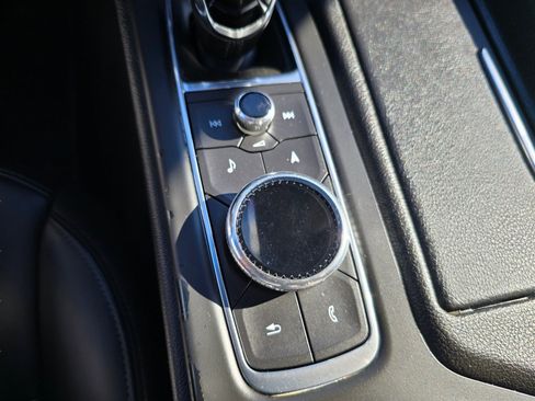 Used 2020 Cadillac CT5 Luxury w/ Sun And Sound Package AWD/4WD image 13