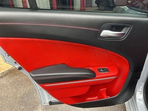 Used 2022 Dodge Charger Scat Pack w/ Dynamics Package image 36