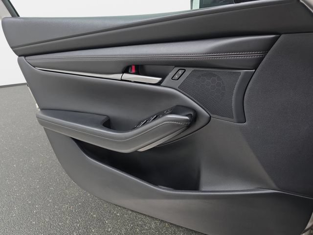 Used 2024 MAZDA MAZDA3 s FWD image 25