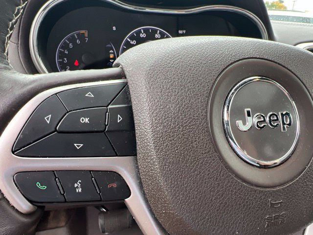 Used 2018 Jeep Grand Cherokee Overland AWD/4WD image 28