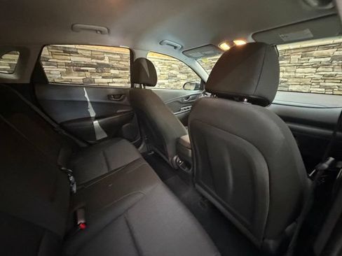 Used 2023 Hyundai Kona SEL w/ Cargo Package AWD/4WD image 32