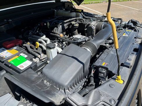 Used 2022 Jeep Gladiator Sport AWD/4WD image 32