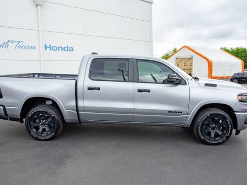 Used 2025 RAM 1500 Big Horn AWD/4WD image 16