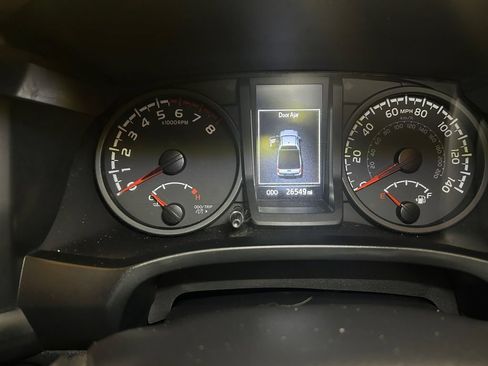 Used 2023 Toyota Tacoma SR w/ SR Convenience Package AWD/4WD image 21