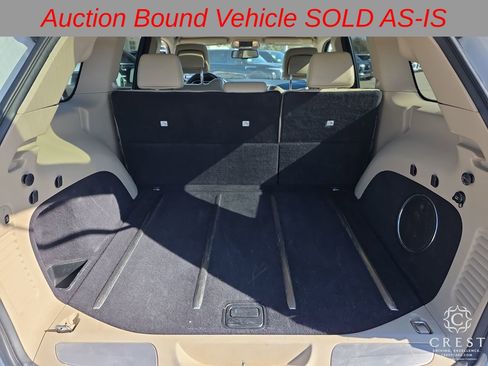 Used 2015 Jeep Grand Cherokee Limited w/ Luxury Group II image 25