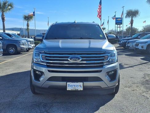 Used 2021 Ford Expedition XLT image 19