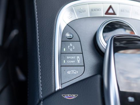 Used 2017 Mercedes-Benz S 550 Sedan image 37