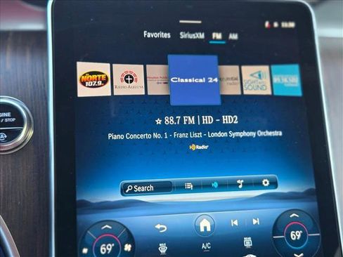 New 2026 Mercedes-Benz GLC 300 image 10