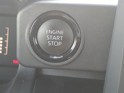 Used 2025 Toyota Tacoma SR image 25