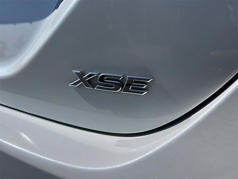 Used 2023 Toyota Camry XSE image 6