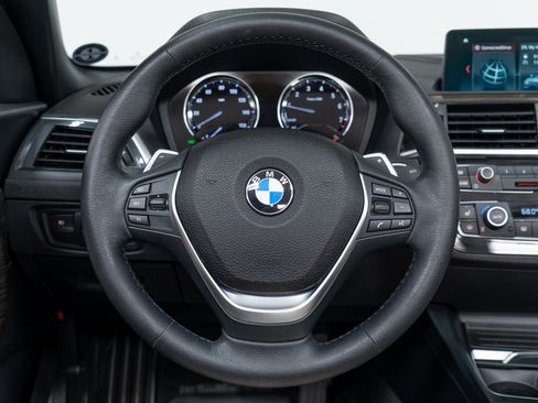 Used 2018 BMW 230i xDrive Convertible AWD/4WD image 17
