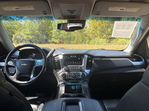 Used 2020 Chevrolet Tahoe LT image 17