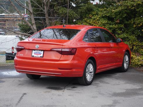 Used 2020 Volkswagen Jetta S image 7