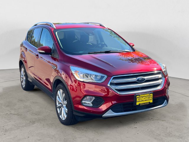 Used 2018 Ford Escape Titanium w/ Ford Safe & Smart Package AWD/4WD image 3