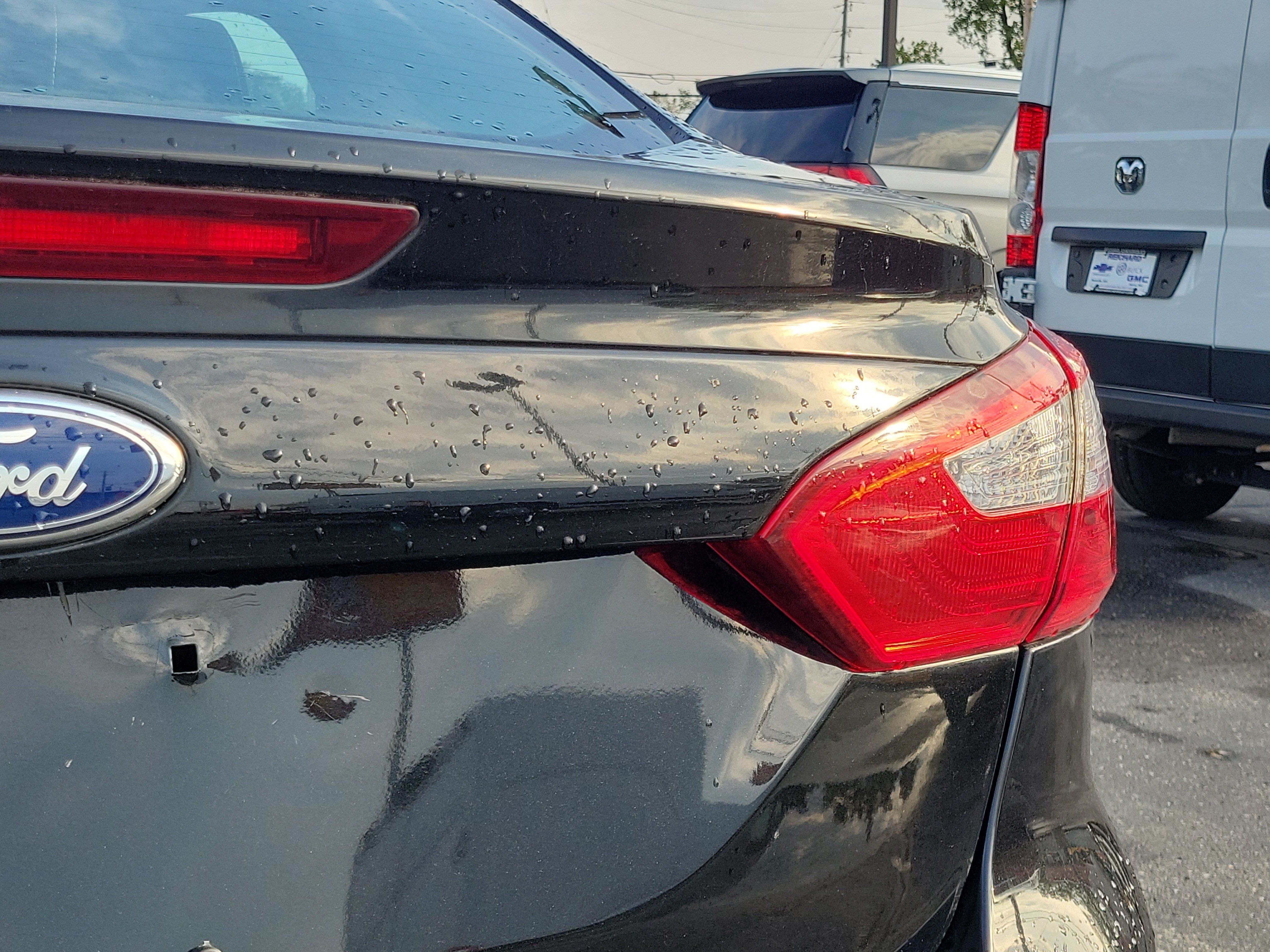Used 2014 Ford Focus SE FWD image 7