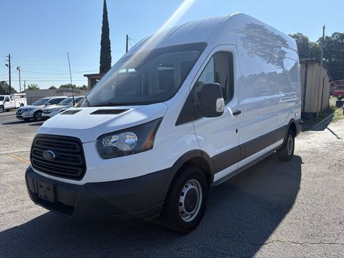 Used 2017 Ford Transit 250 148 High Roof RWD image 1