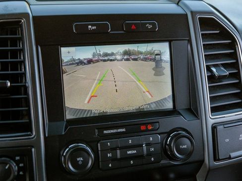 Used 2022 Ford F350 XLT w/ Black Appearance Package image 16