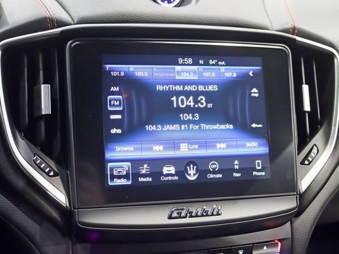 Used 2018 Maserati Ghibli S Q4 image 18