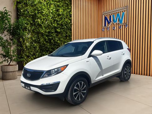 Used 2014 Kia Sportage LX AWD/4WD image 3