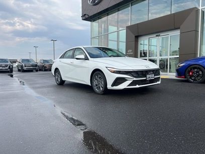 New 2025 Hyundai Elantra Blue