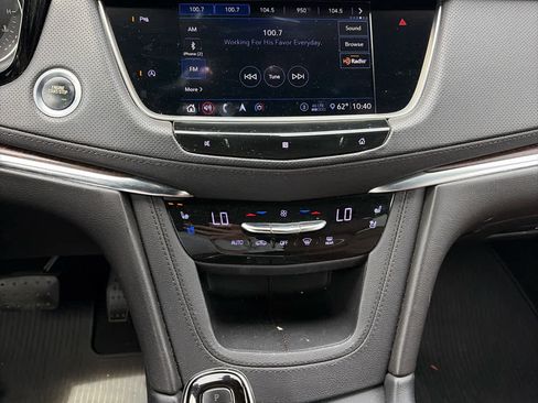 Used 2020 Cadillac XT5 Premium Luxury AWD/4WD image 12