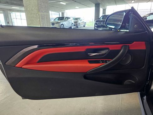 Used 2018 BMW M4 Coupe RWD image 27
