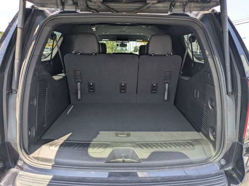 Used 2022 Chevrolet Suburban LT w/ Max Trailering Package AWD/4WD image 12