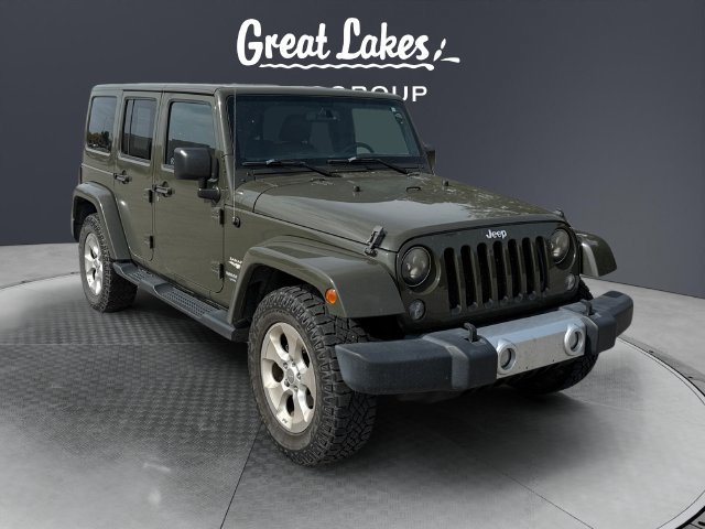 Used 2015 Jeep Wrangler Unlimited Sahara w/ Dual Top Group AWD/4WD image 7