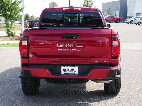 Used 2023 GMC Canyon Denali AWD/4WD image 4